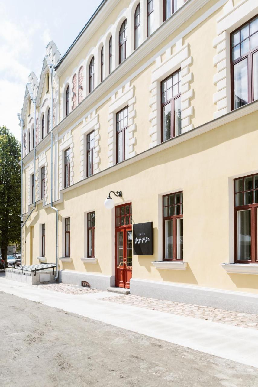 Park Hotel Viljandi Экстерьер фото