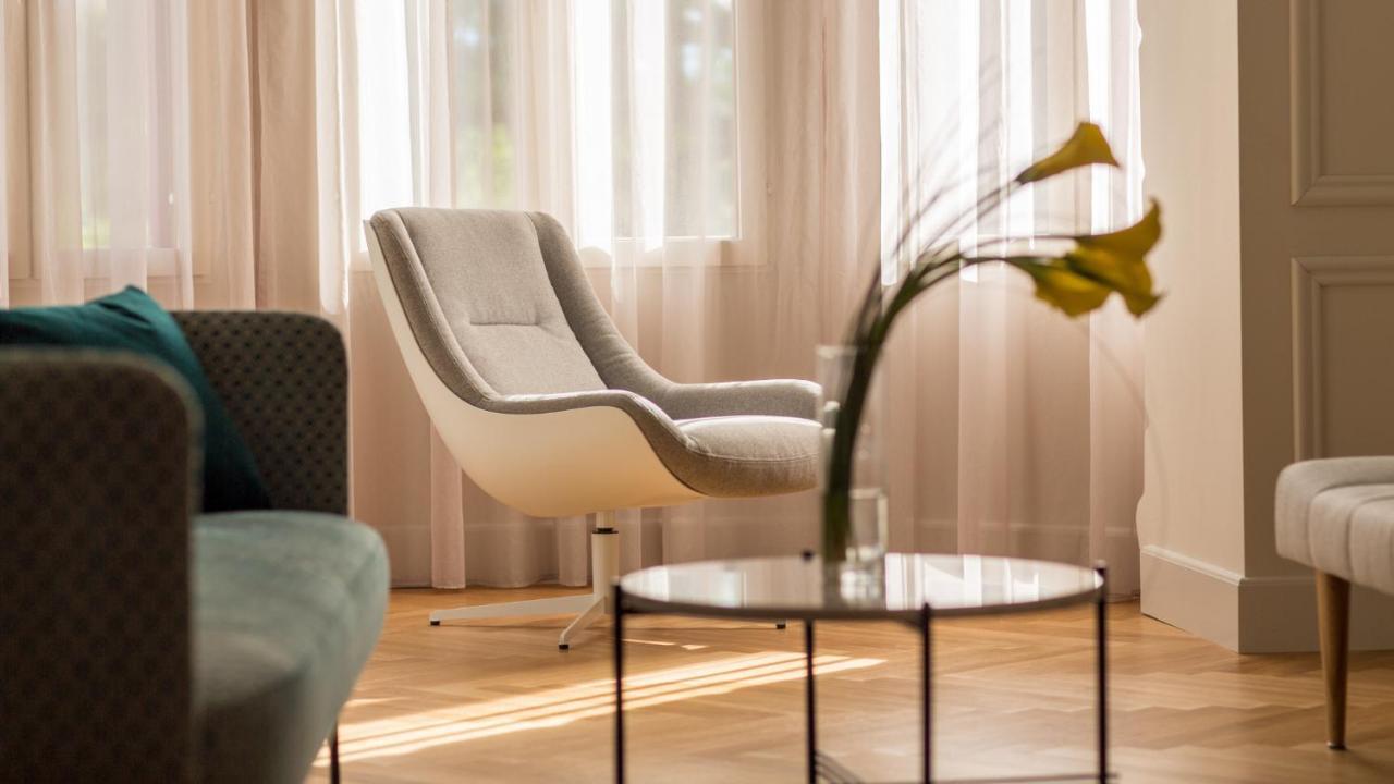 Park Hotel Viljandi Экстерьер фото