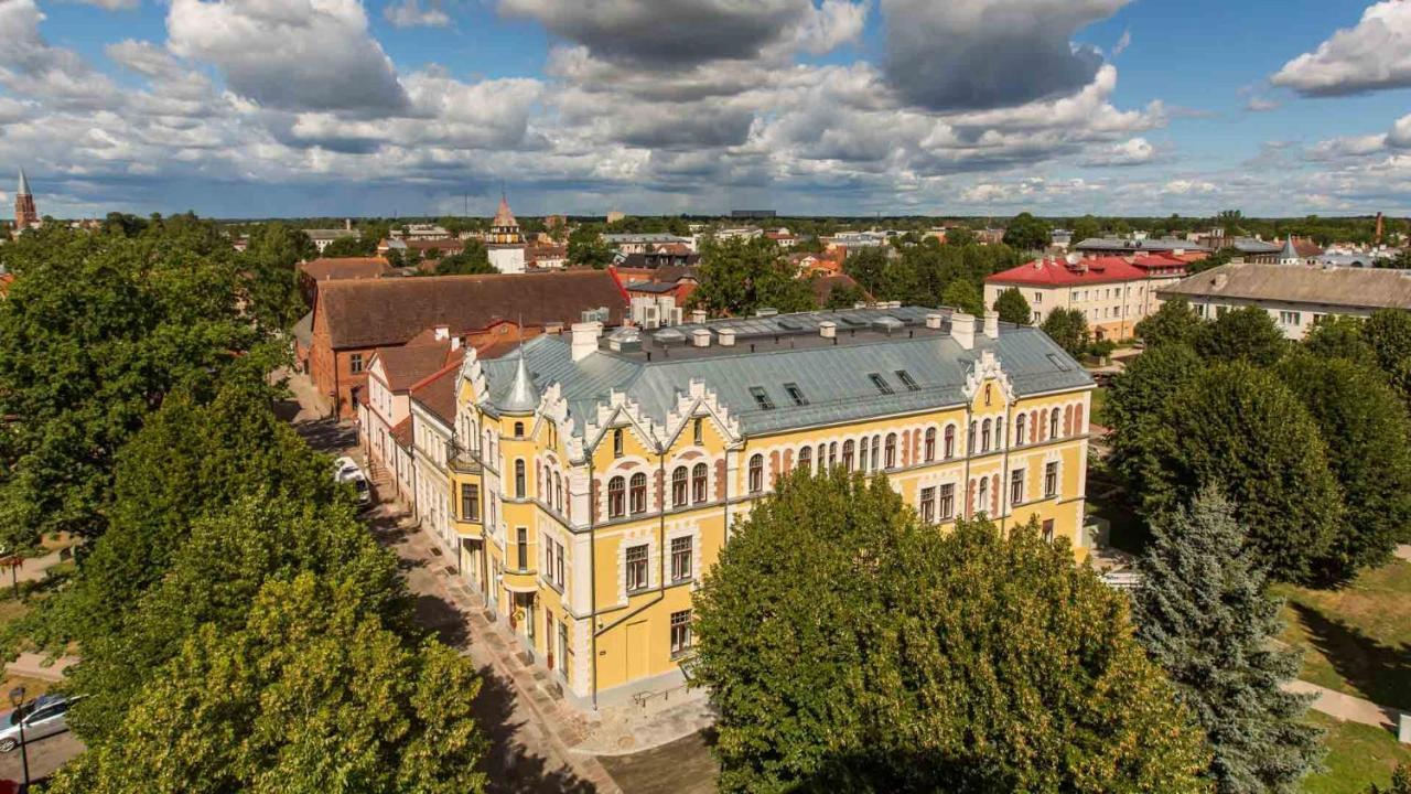 Park Hotel Viljandi Экстерьер фото